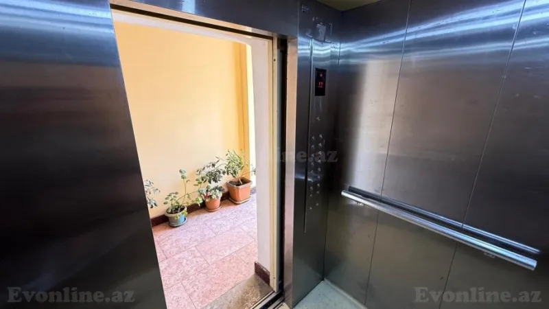 Satılır 2 otaqlı Mənzil Yeni tikili 92 m² 8-ci mikrorayon - şəkil 10