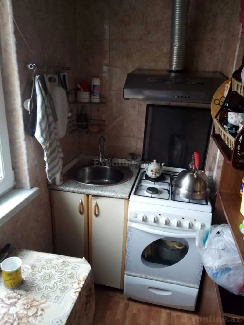 Satılır 2 otaqlı Mənzil Köhnə tikili 50 m² Nərimanov r. - şəkil 12
