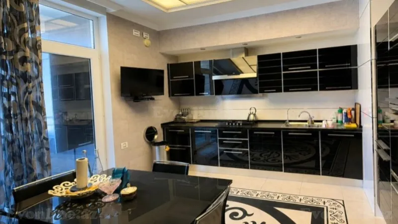 Satılır 4 otaqlı Mənzil Yeni tikili 220 m² 28 May m. - şəkil 12