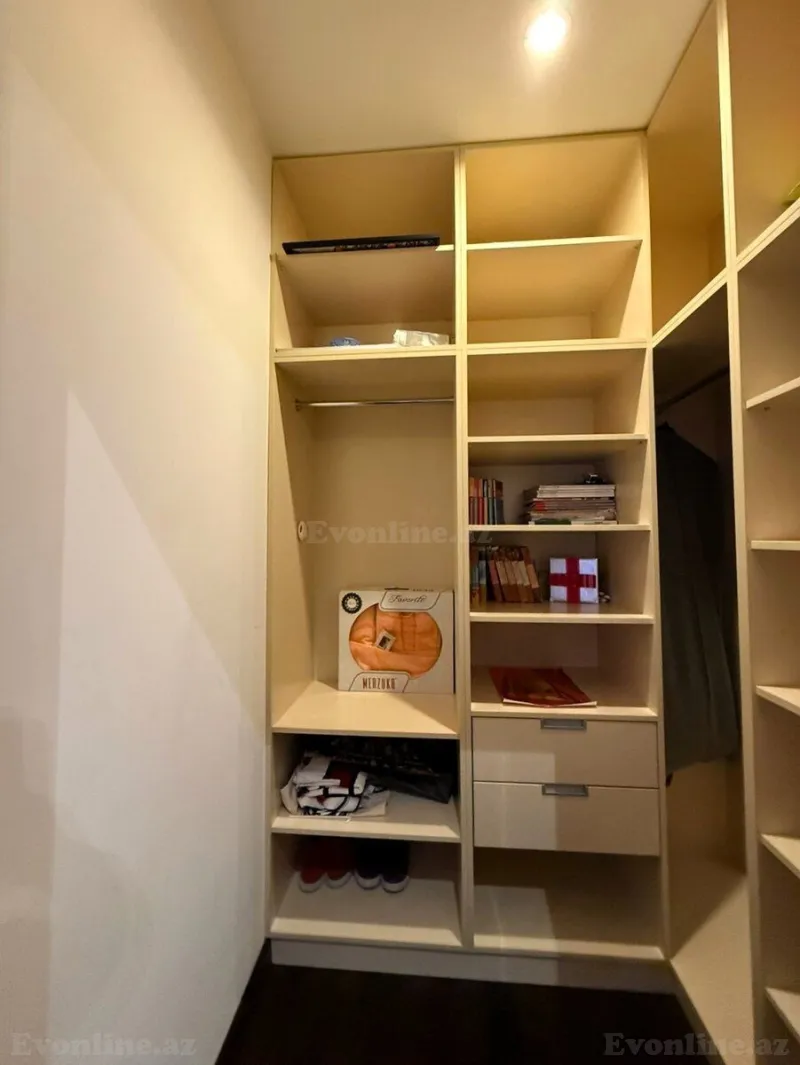 Satılır 4 otaqlı Mənzil Yeni tikili 220 m² 28 May m. - şəkil 16
