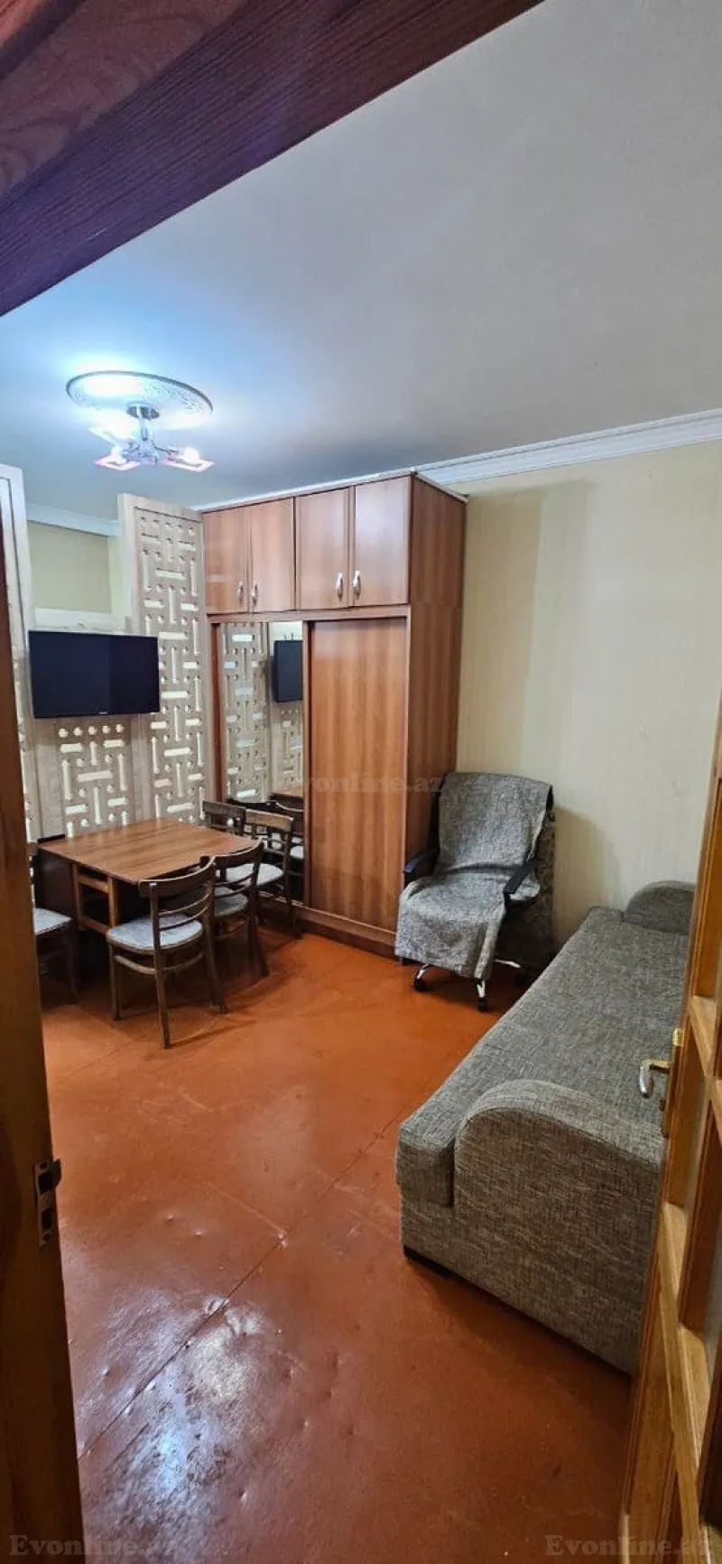 Kirayə verilir 1 otaqlı Mənzil Köhnə tikili 40 m² Memar Əcəmi m. - şəkil 2