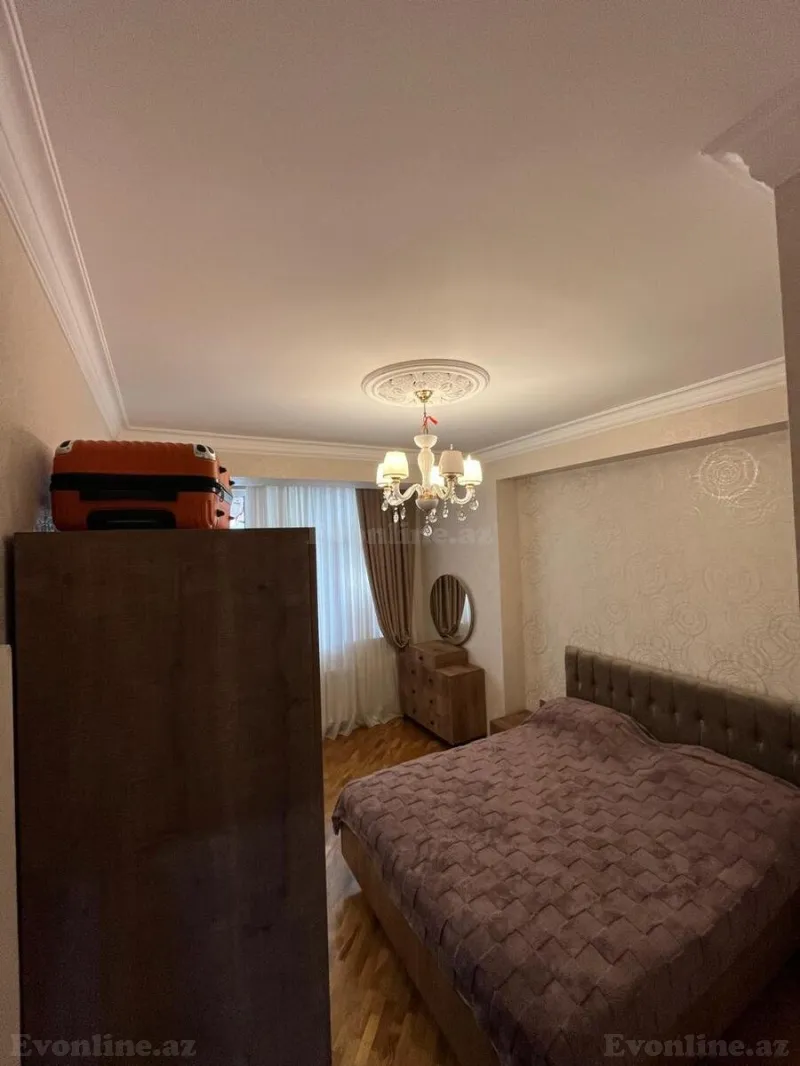 Satılır 3 otaqlı Mənzil Yeni tikili 93 m² 4-cü mikrorayon - şəkil 8