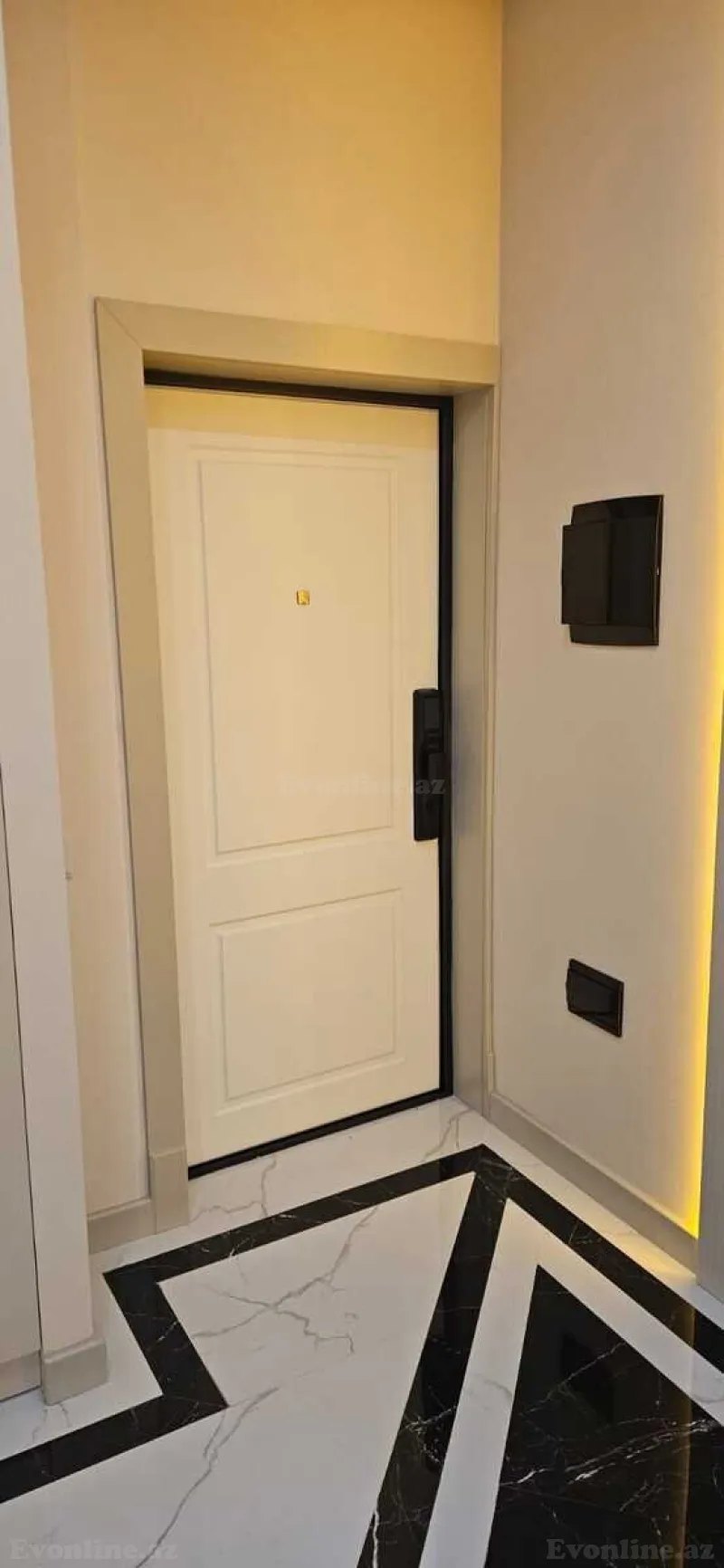 Satılır 3 otaqlı Mənzil Yeni tikili 120 m² İnşaatçılar m. - şəkil 8