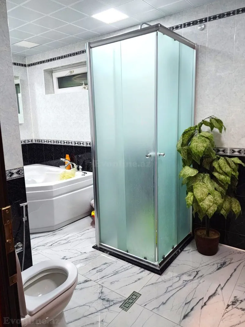 Satılır 5 otaqlı Mənzil Yeni tikili 200 m² Nərimanov r. - şəkil 28
