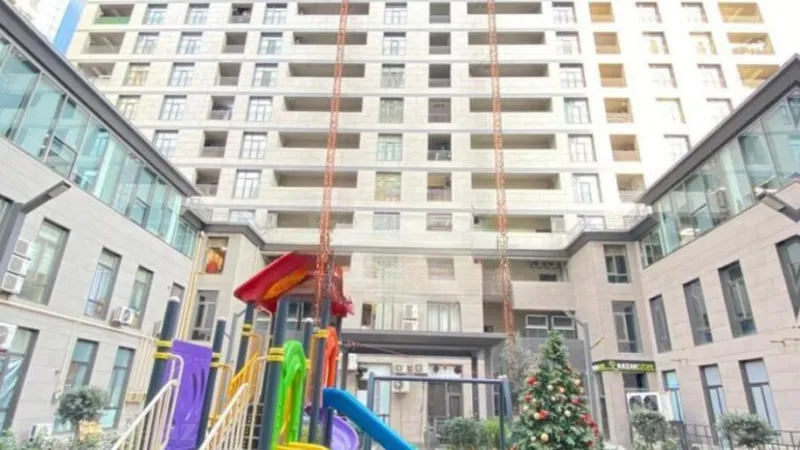Kirayə verilir 4 otaqlı Mənzil Yeni tikili 220 m² Elmlər Akademiyası m. - şəkil 17