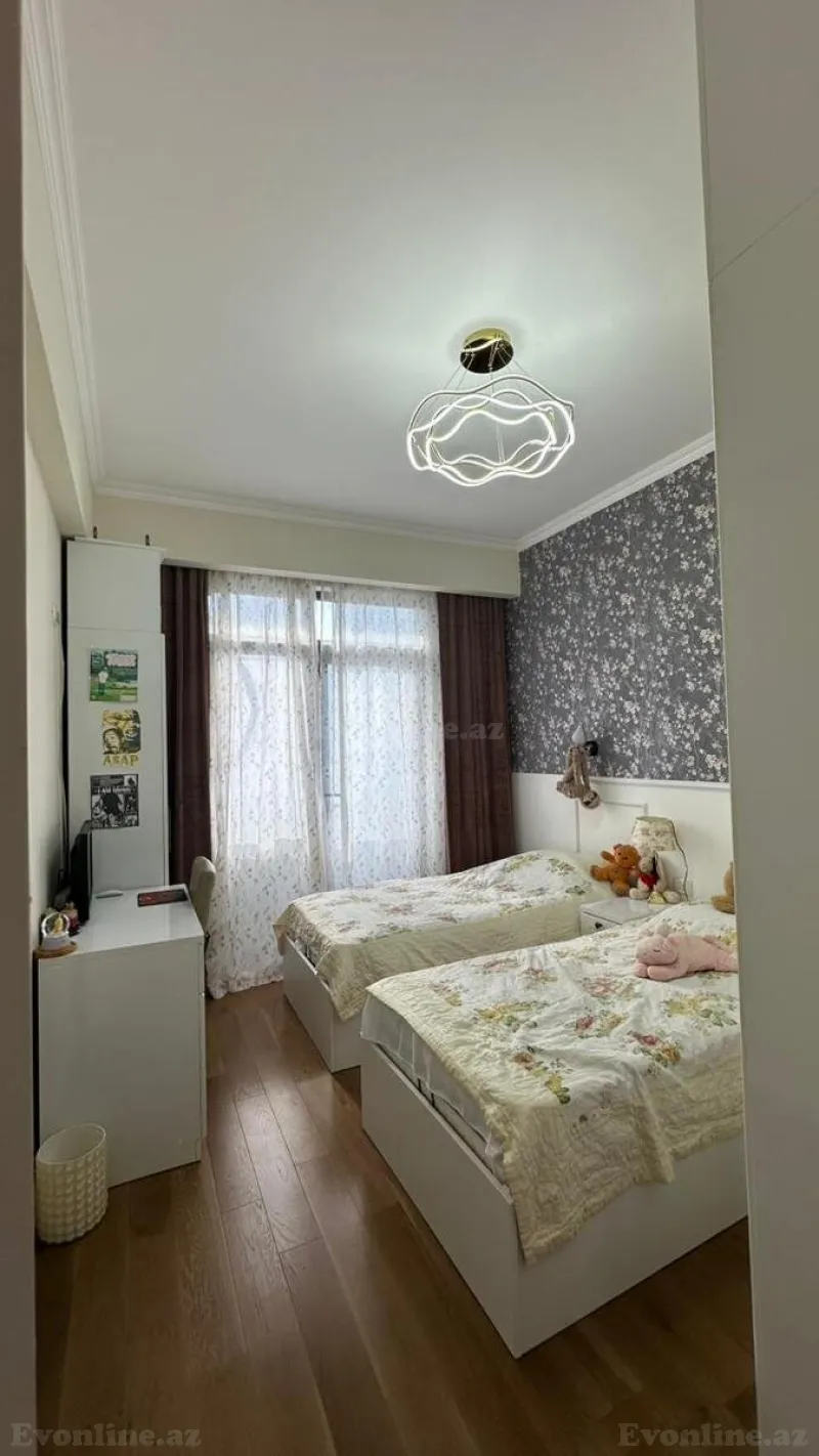 Satılır 4 otaqlı Mənzil Yeni tikili 120 m² Yasamal r. - şəkil 12
