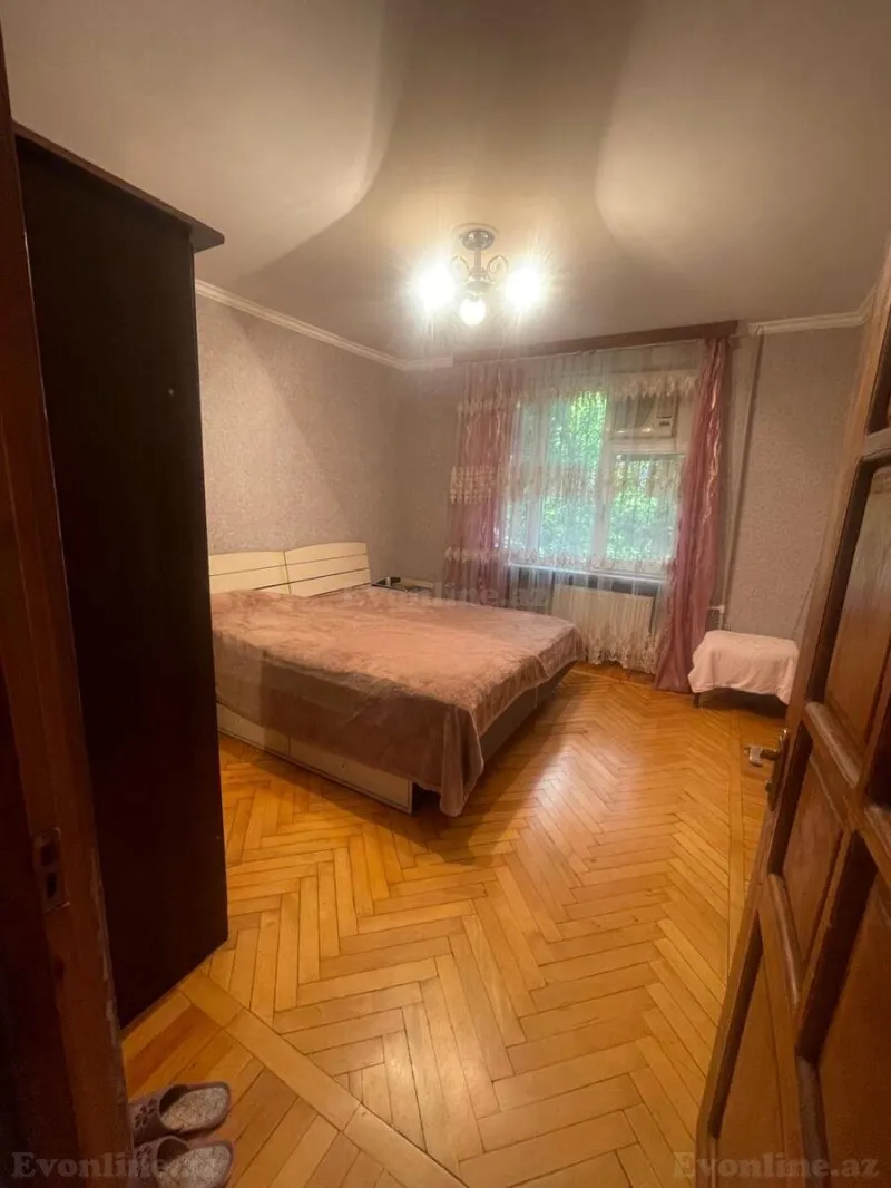 Satılır 2 otaqlı Mənzil Köhnə tikili 45 m² Nəsimi r. - şəkil 4