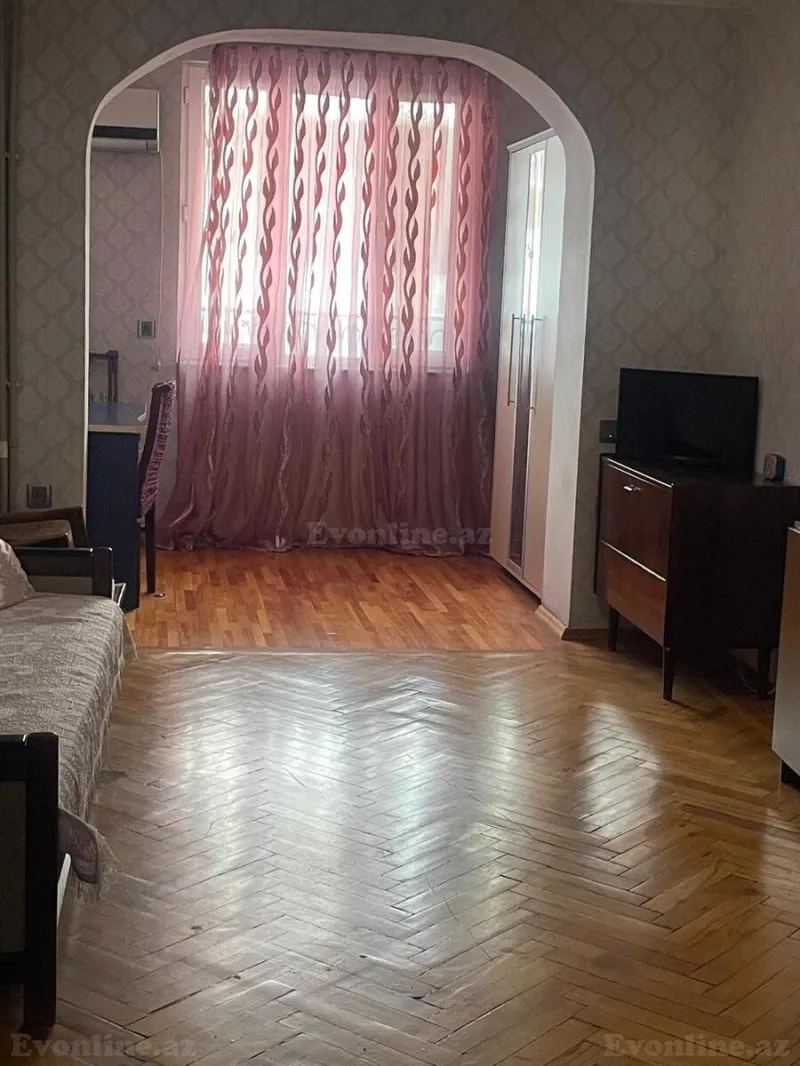 Satılır 2 otaqlı Mənzil Köhnə tikili 45 m² Nəsimi r. - şəkil 18