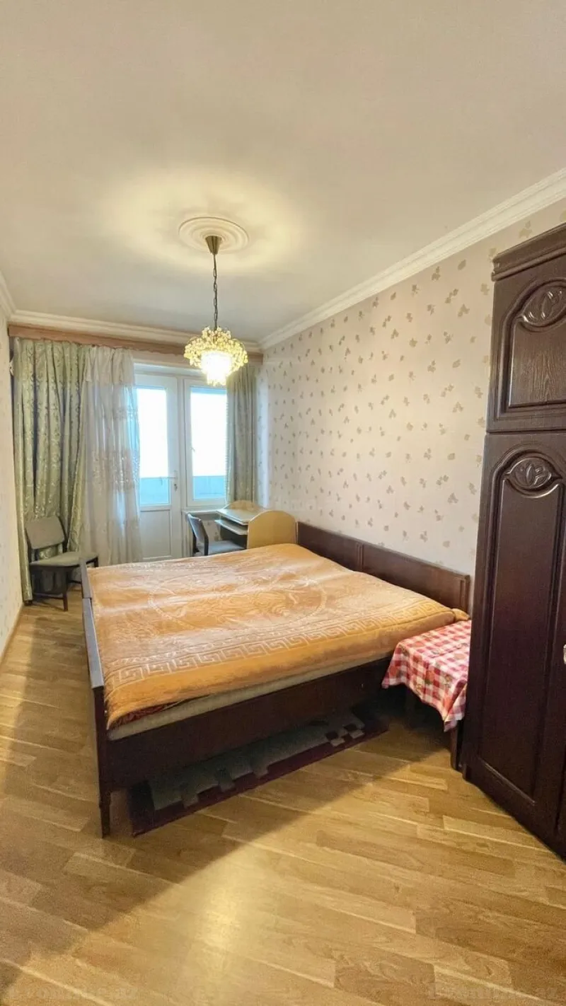 Kirayə verilir 2 otaqlı Mənzil Köhnə tikili 70 m² Səbail r. - şəkil 5