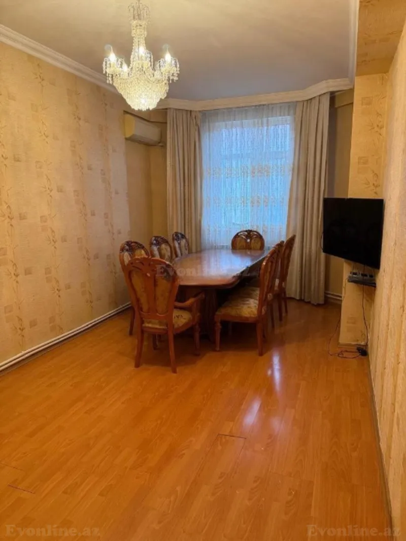 Satılır 3 otaqlı Mənzil Yeni tikili 80 m² Nizami m.