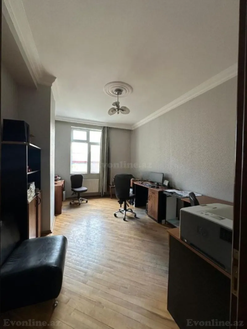 Satılır 3 otaqlı Mənzil Yeni tikili 140 m² İnşaatçılar m. - şəkil 7