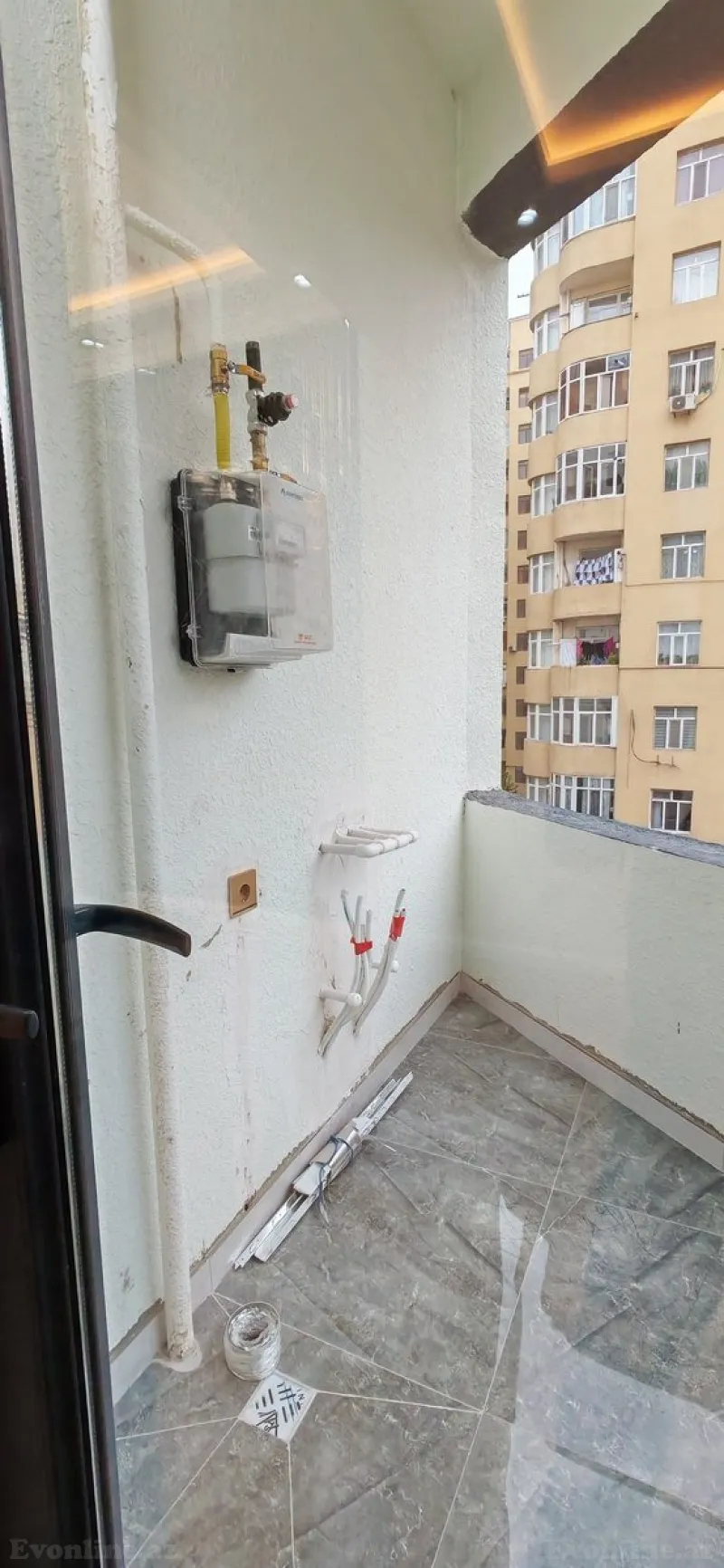 Satılır 2 otaqlı Mənzil Yeni tikili 45 m² Xırdalan - şəkil 3