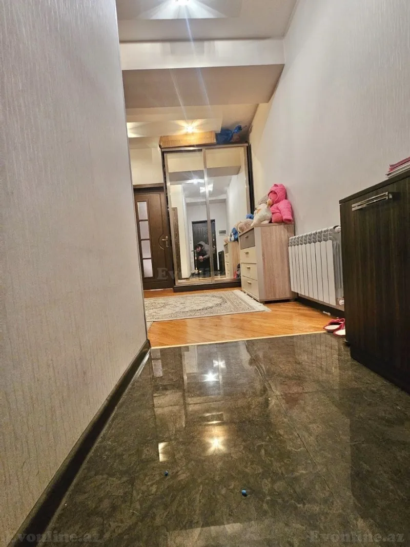 Satılır 2 otaqlı Mənzil Yeni tikili 105 m² Neftçilər m. - şəkil 9