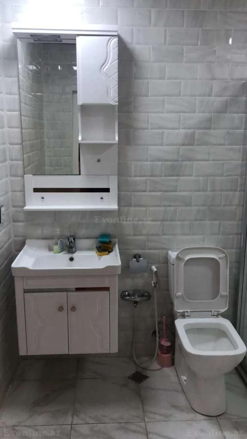 Kirayə verilir 2 otaqlı Mənzil Yeni tikili 120 m² Elmlər Akademiyası m. - şəkil 14