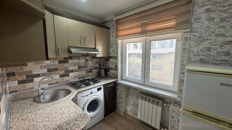 Satılır 2 otaqlı Mənzil Köhnə tikili 50 m² Yasamal - şəkil 7