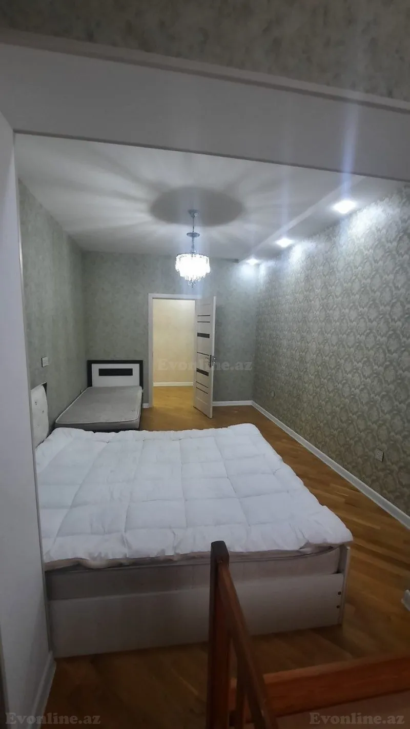 Kirayə verilir 2 otaqlı Mənzil Köhnə tikili 70 m² 8-ci mikrorayon - şəkil 3