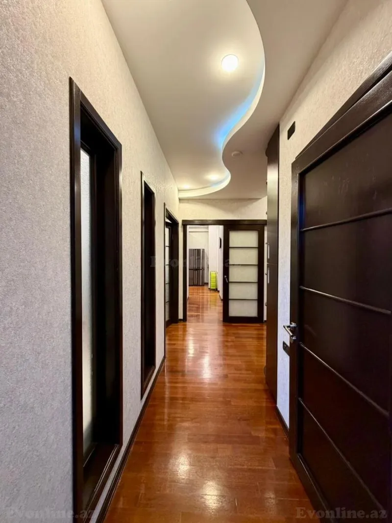 Kirayə verilir 3 otaqlı Mənzil Yeni tikili 110 m² Nəsimi r. - şəkil 3