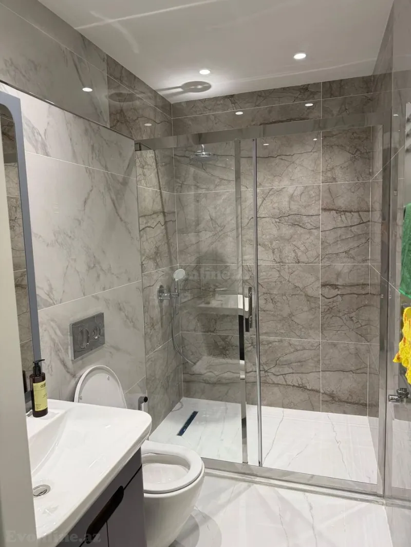 Kirayə verilir 3 otaqlı Mənzil Yeni tikili 75 m² İnşaatçılar m. - şəkil 15