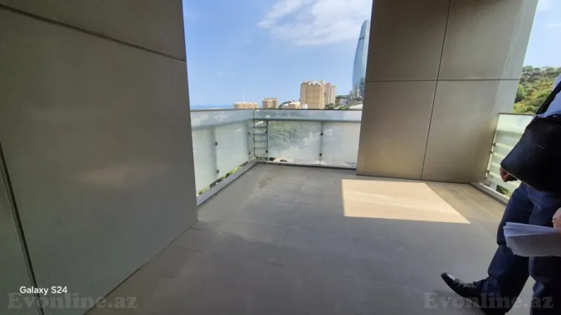 Satılır 4 otaqlı Mənzil Yeni tikili 320 m² İçərişəhər m. - şəkil 7