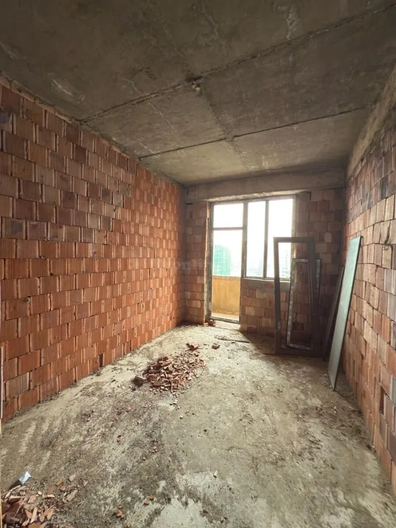Satılır 3 otaqlı Mənzil Yeni tikili 100 m² 28 May m. - şəkil 18
