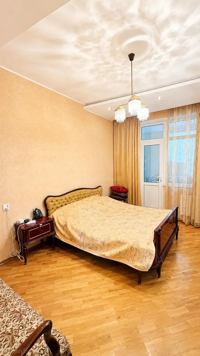 Satılır 2 otaqlı Mənzil Yeni tikili 91 m² Nərimanov r. - şəkil 3