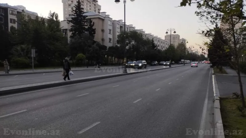 Satılır 3 otaqlı Mənzil Köhnə tikili 60 m² İnşaatçılar m. - şəkil 6