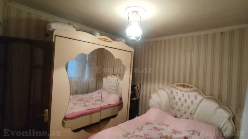Satılır 3 otaqlı Mənzil Köhnə tikili 60 m² İnşaatçılar m. - şəkil 9