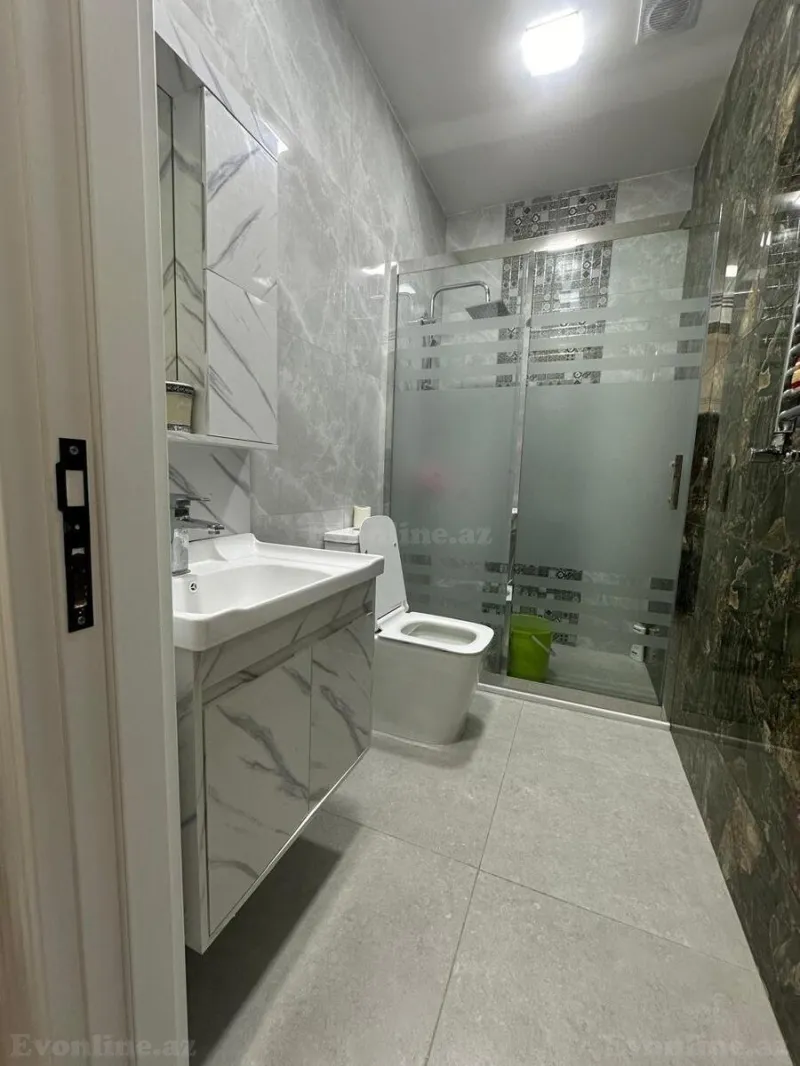 Kirayə verilir 3 otaqlı Mənzil Yeni tikili 110 m² Qaradağ r. - şəkil 9