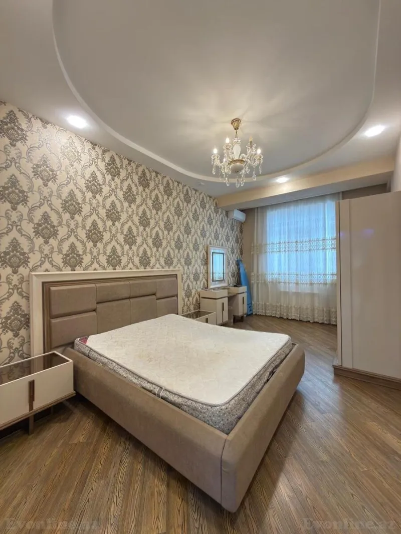 Kirayə verilir 3 otaqlı Mənzil Yeni tikili 130 m² Nəriman Nərimanov m. - şəkil 13