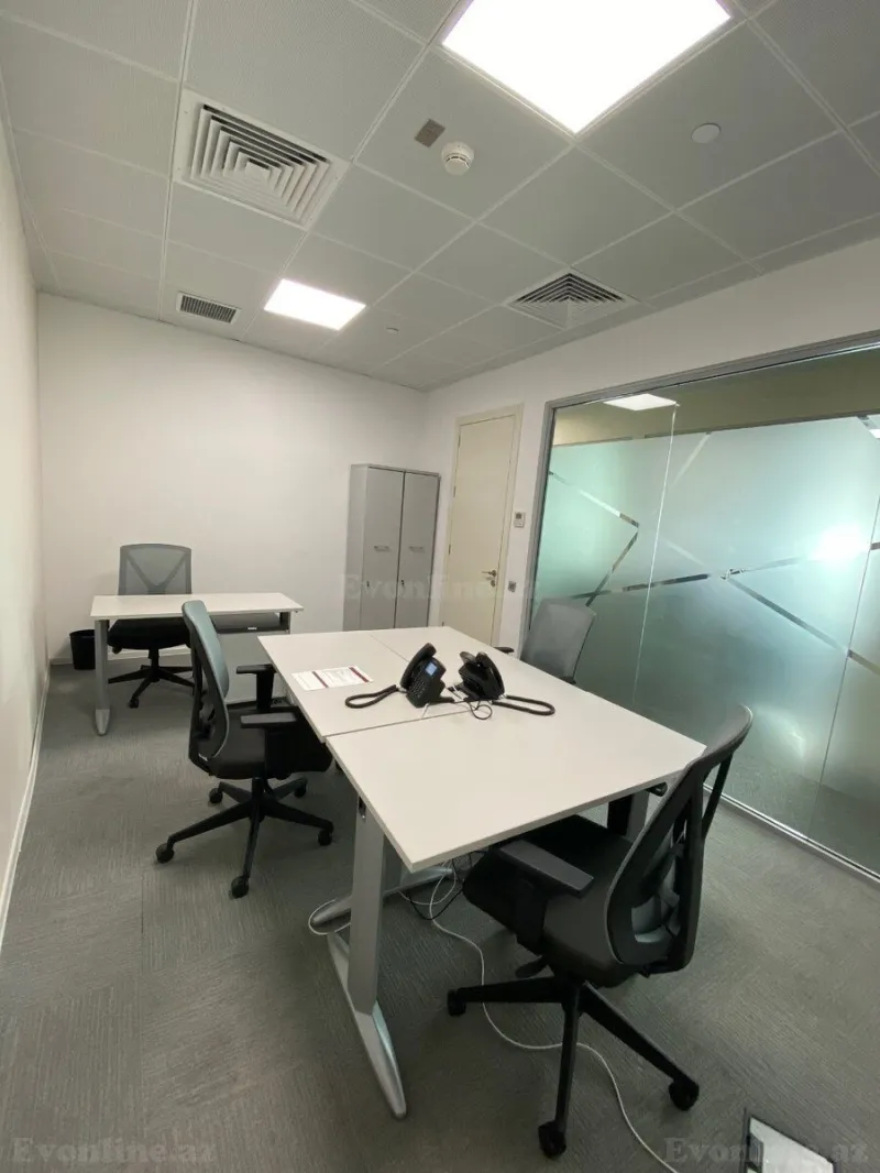 1 otaqlı Ofis 20 m² Xətai r. Kirayə verilir