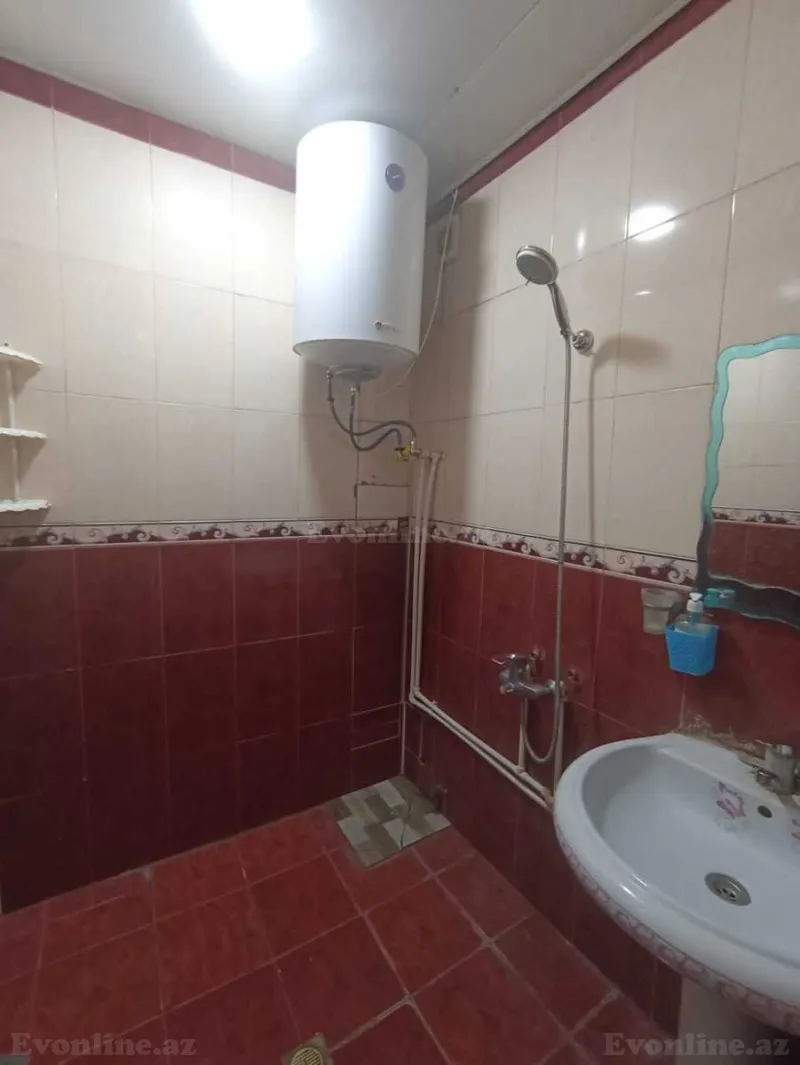 Kirayə verilir 2 otaqlı Mənzil Köhnə tikili 47 m² 7-ci mikrorayon - şəkil 9