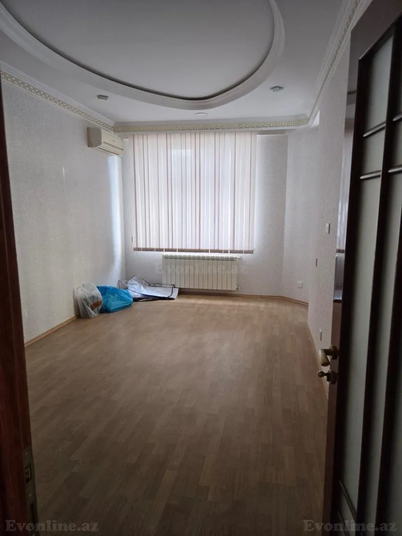 Kirayə verilir 4 otaqlı Mənzil Yeni tikili 200 m² Xətai m. - şəkil 2