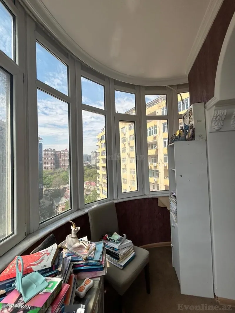 Satılır 7 otaqlı Mənzil Yeni tikili 550 m² 28 May m. - şəkil 24