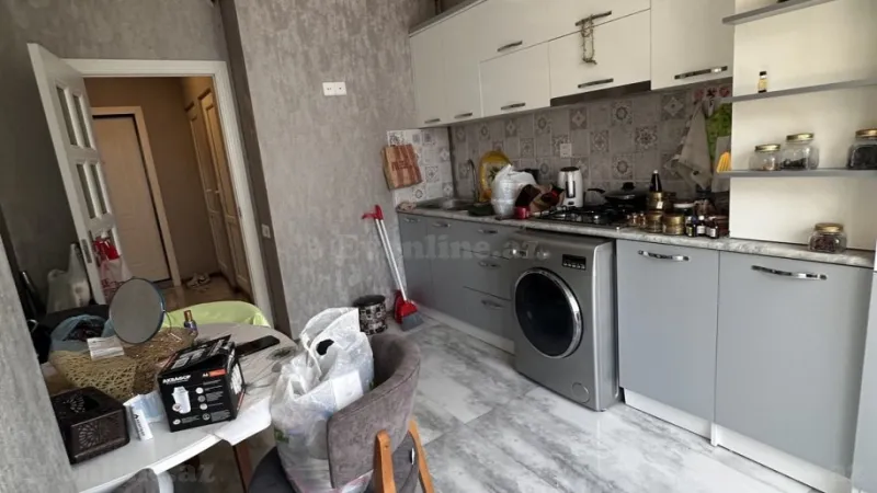 Kirayə verilir 2 otaqlı Mənzil Köhnə tikili 65 m² 8-ci mikrorayon - şəkil 3