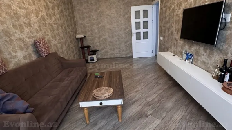 Kirayə verilir 2 otaqlı Mənzil Köhnə tikili 65 m² 8-ci mikrorayon - şəkil 9
