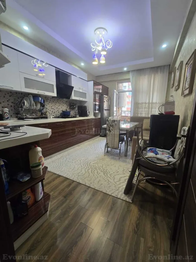Satılır 2 otaqlı Mənzil Yeni tikili 105 m² İnşaatçılar m.