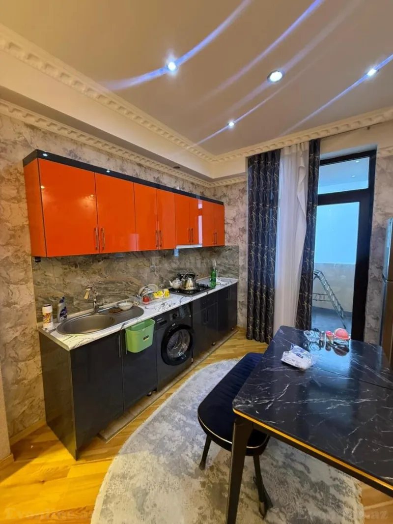 Satılır 2 otaqlı Mənzil Yeni tikili 62 m² 9-cu mikrorayon - şəkil 6