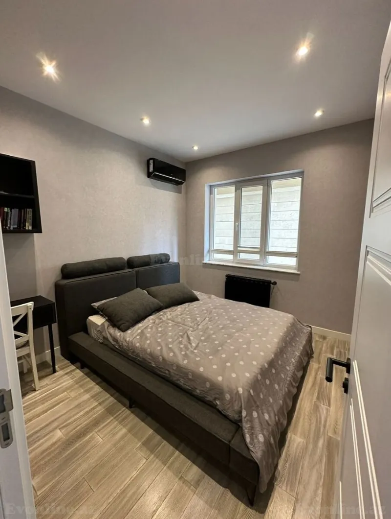 Satılır 3 otaqlı Mənzil Yeni tikili 125 m² 8 Noyabr m. - şəkil 8