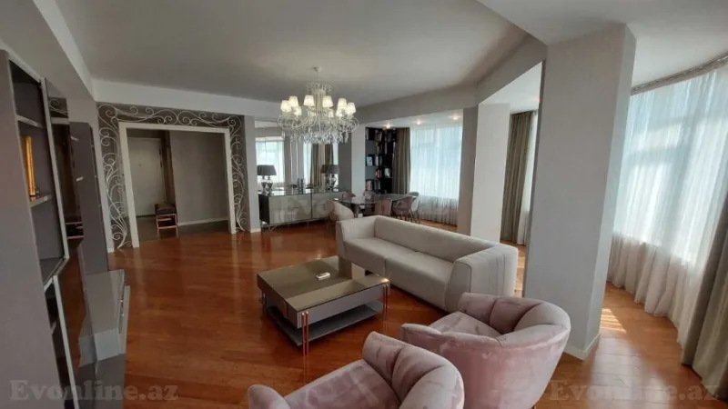 Kirayə verilir 3 otaqlı Mənzil Yeni tikili 150 m² İçərişəhər m. - şəkil 2