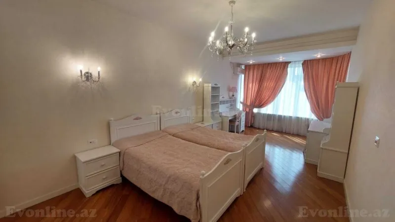 Kirayə verilir 3 otaqlı Mənzil Yeni tikili 150 m² İçərişəhər m. - şəkil 10
