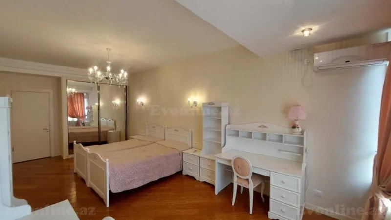 Kirayə verilir 3 otaqlı Mənzil Yeni tikili 150 m² İçərişəhər m. - şəkil 12