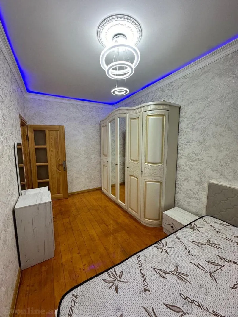 Satılır 2 otaqlı Mənzil Köhnə tikili 50 m² 2-ci mikrorayon - şəkil 5