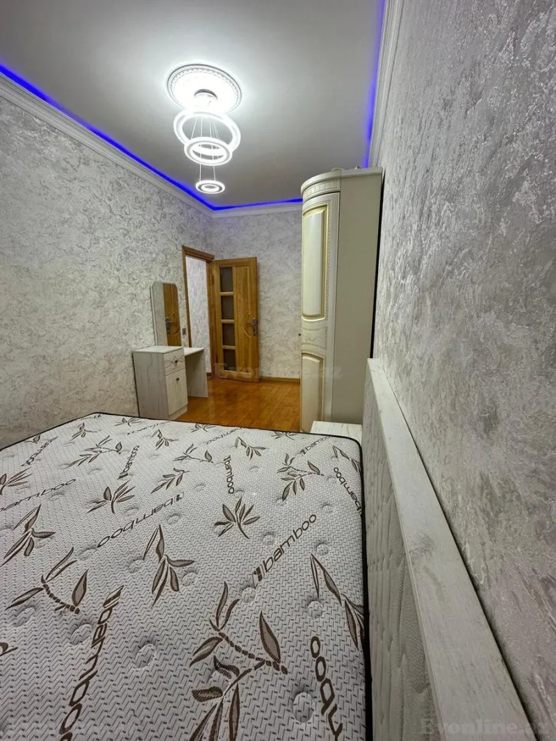 Satılır 2 otaqlı Mənzil Köhnə tikili 50 m² 2-ci mikrorayon - şəkil 6