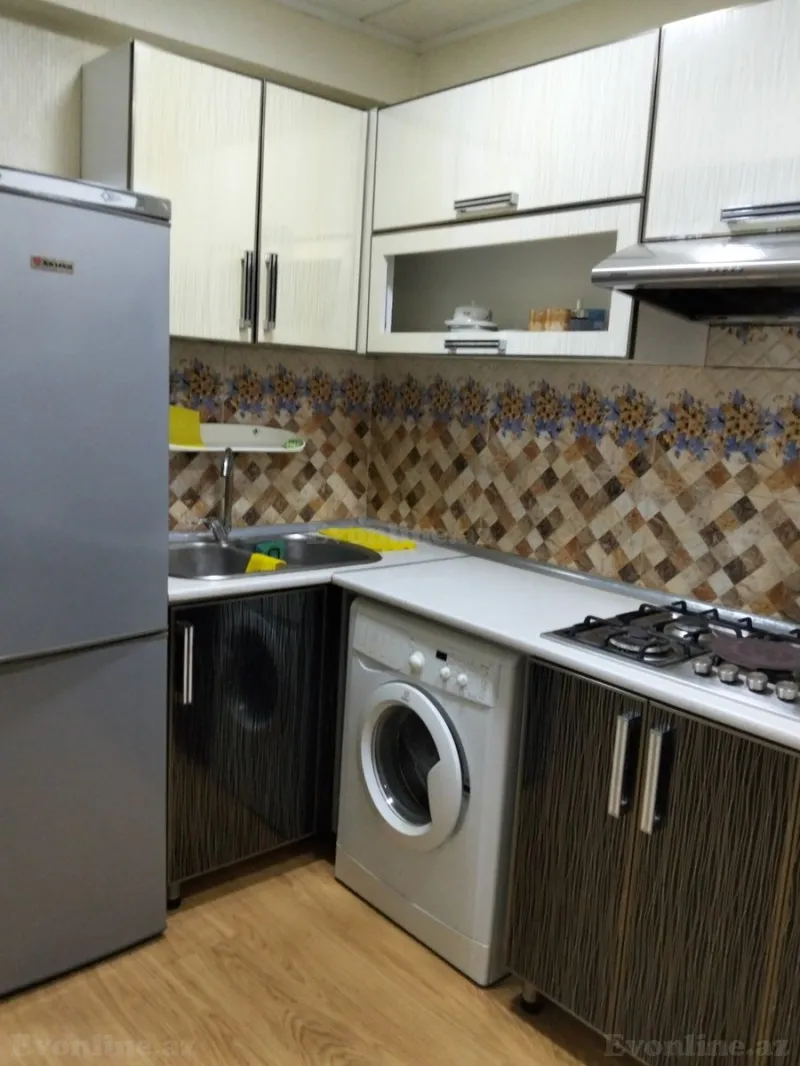2 otaqlı Mənzil 60 m² Səbail r. Kirayə verilir