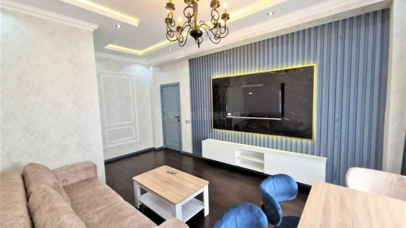 3 otaqlı Mənzil 94 m² Nərimanov r. Kirayə verilir