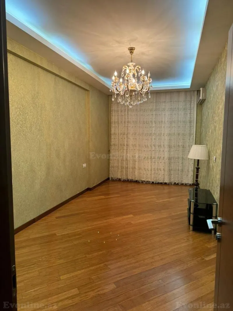Kirayə verilir 3 otaqlı Mənzil Yeni tikili 147 m² Elmlər Akademiyası m. - şəkil 9