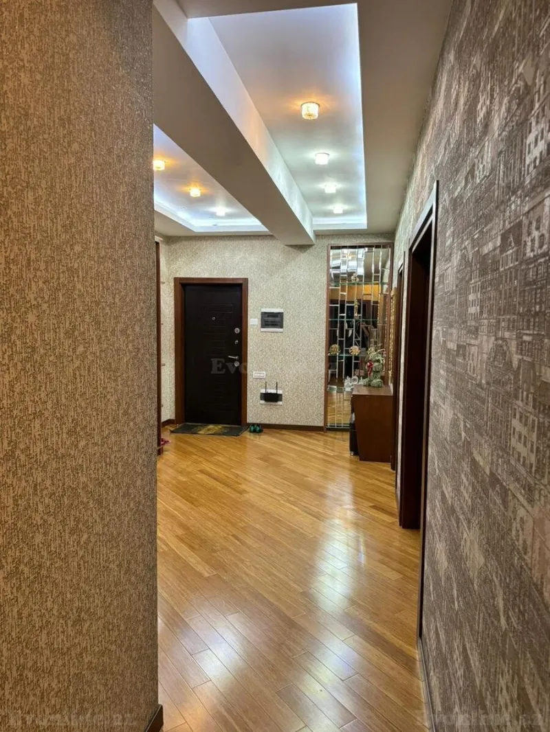 Kirayə verilir 3 otaqlı Mənzil Yeni tikili 147 m² Elmlər Akademiyası m. - şəkil 10