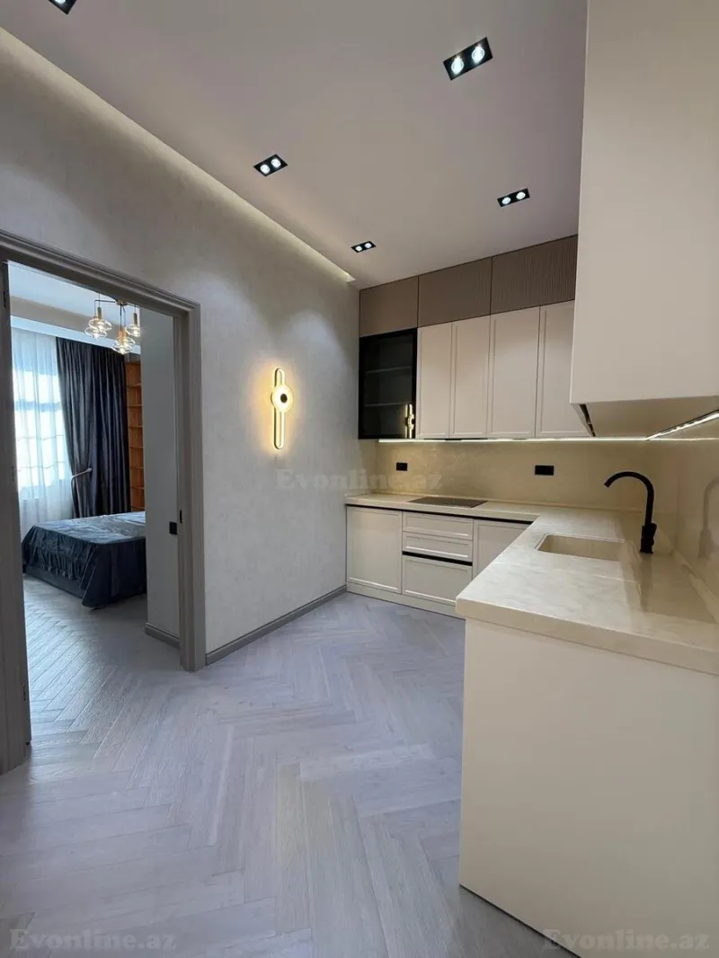 Satılır 2 otaqlı Mənzil Yeni tikili 68 m² Elmlər Akademiyası m. - şəkil 9