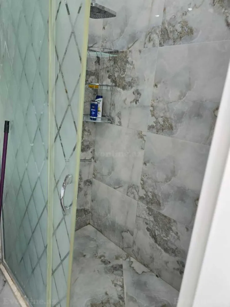 Satılır 2 otaqlı Mənzil Yeni tikili 65 m² Neftçilər m. - şəkil 7
