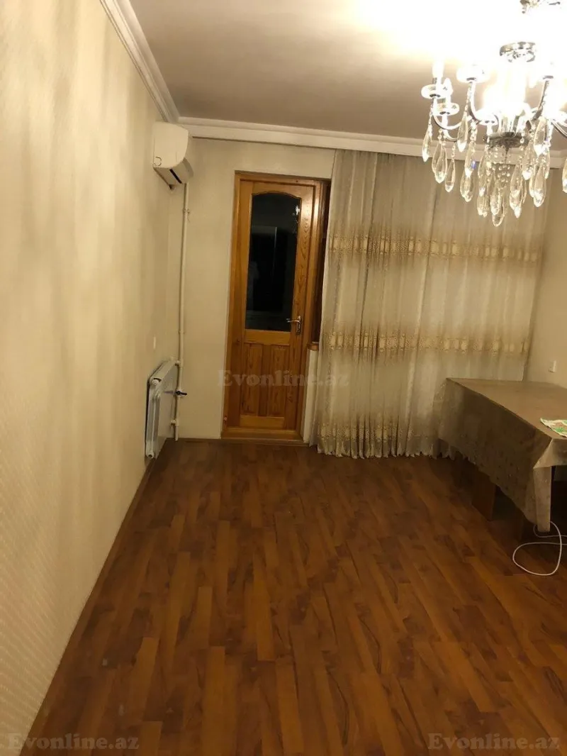 2 otaqlı Mənzil 52 m² 8-ci kilometr Satılır
